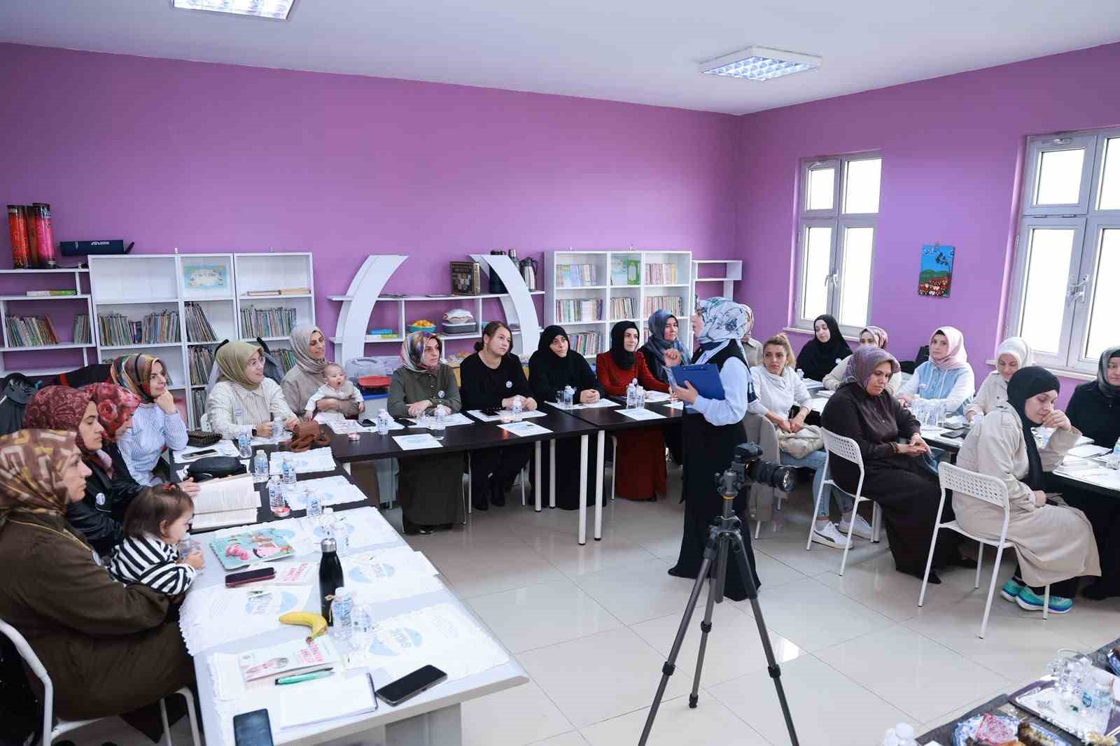 Gebze'de okuma kültürü için veli ve öğretmen buluşması